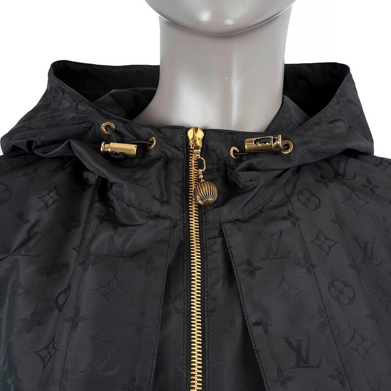 Louis Vuitton Black and Wool Calfskin Leather Trim Zip Hooded Cape For Sale  at 1stDibs  louis vuitton hooded cape coat with belt, louis vuitton  poncho, louis vuitton cape coat