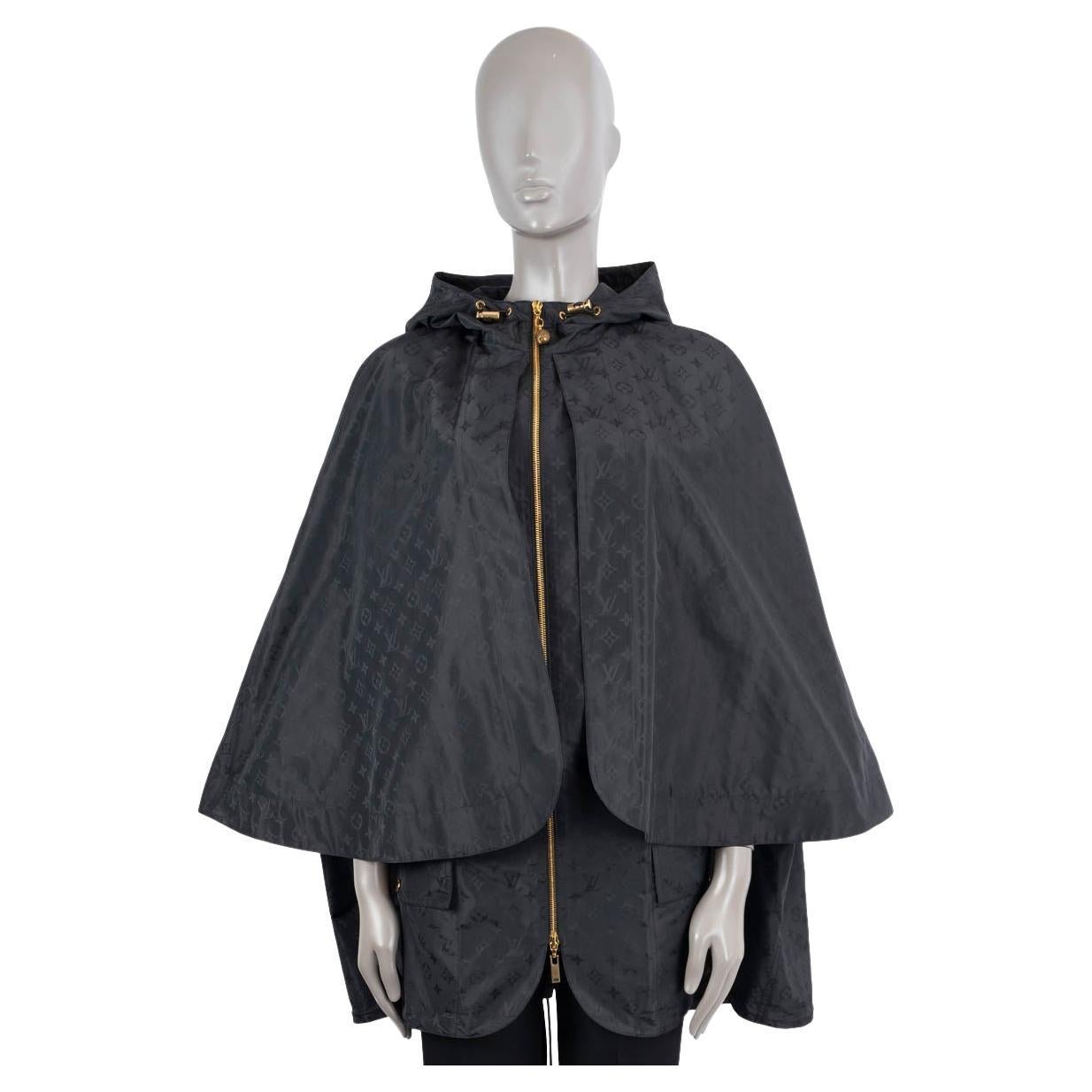 LOUIS VUITTON black nylon 2022 MONOGRAM PARKA CAPE Jacket 36 XS For Sale