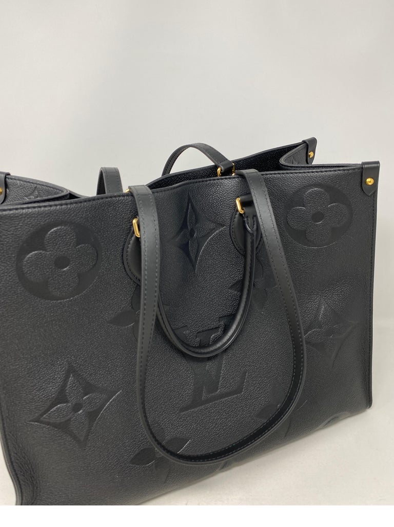 Louis Vuitton Black On The Go Bag For Sale 6