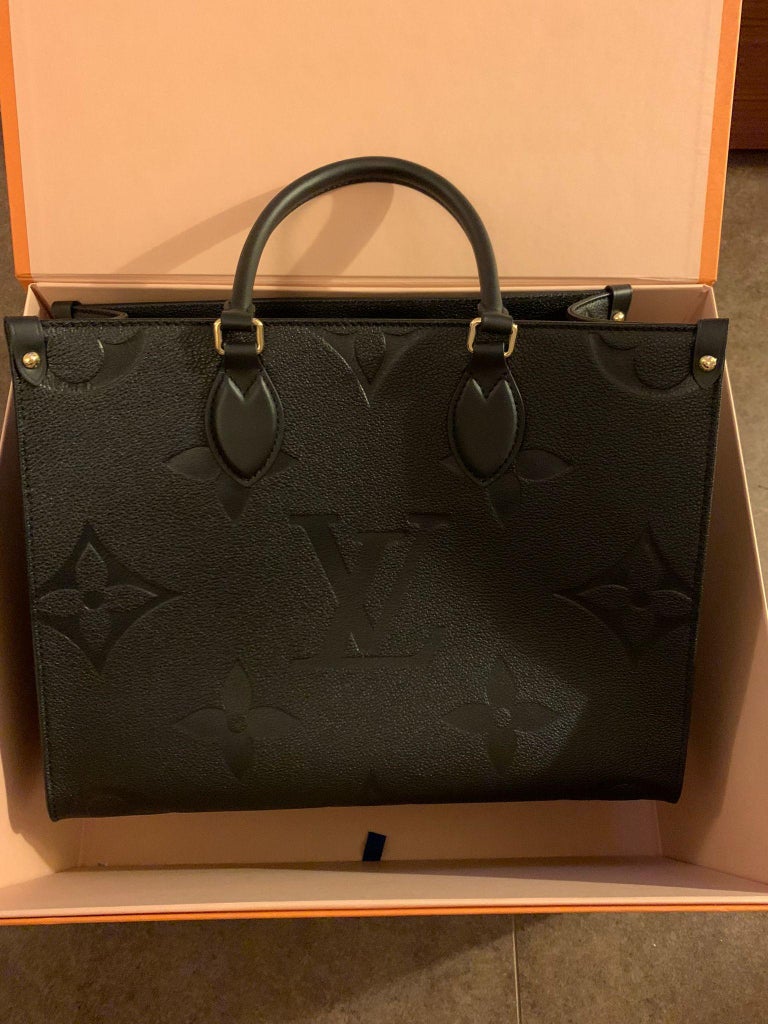 Louis Vuitton Black Onthego MM Tote Bag