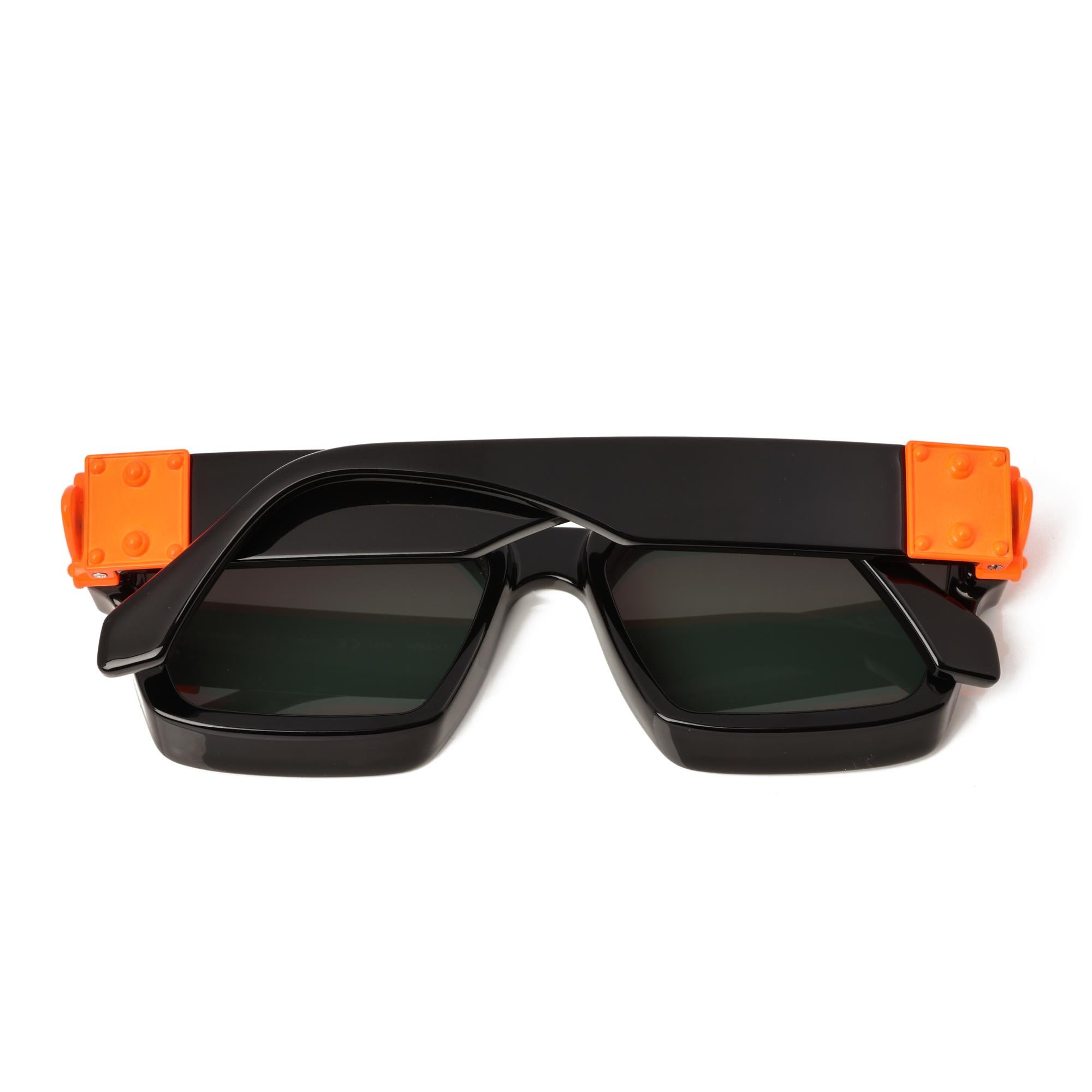 Louis Vuitton Black & Orange Acetate Mirrored 1.1 Millionaire Sunglasses Size W For Sale 2