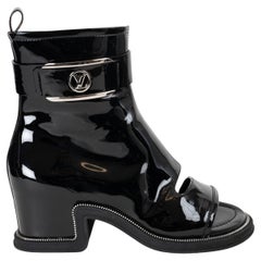 LOUIS VUITTON black patent 2022 MOONLIGHT OPEN TOE Ankle Boots Shoes 38.5