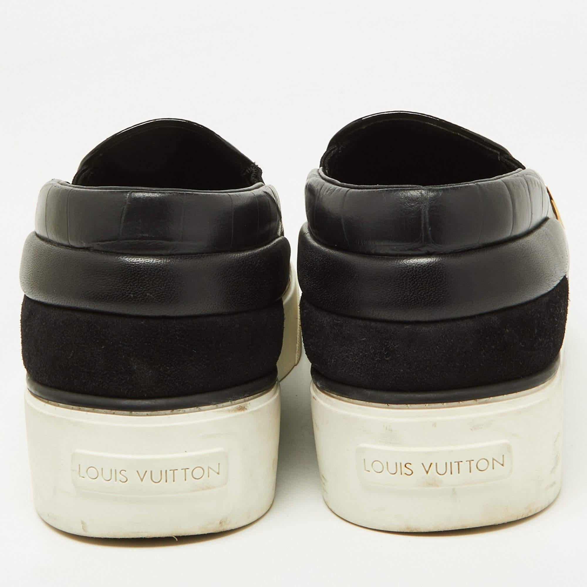 Louis Vuitton Black Patent and Leather Catwalk Sneakers Size 38.5 For Sale 4