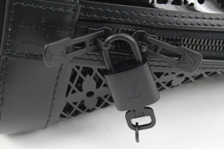 Louis Vuitton Black Patent Calfskin Monogram Lace Alma PM 88lk323s at  1stDibs