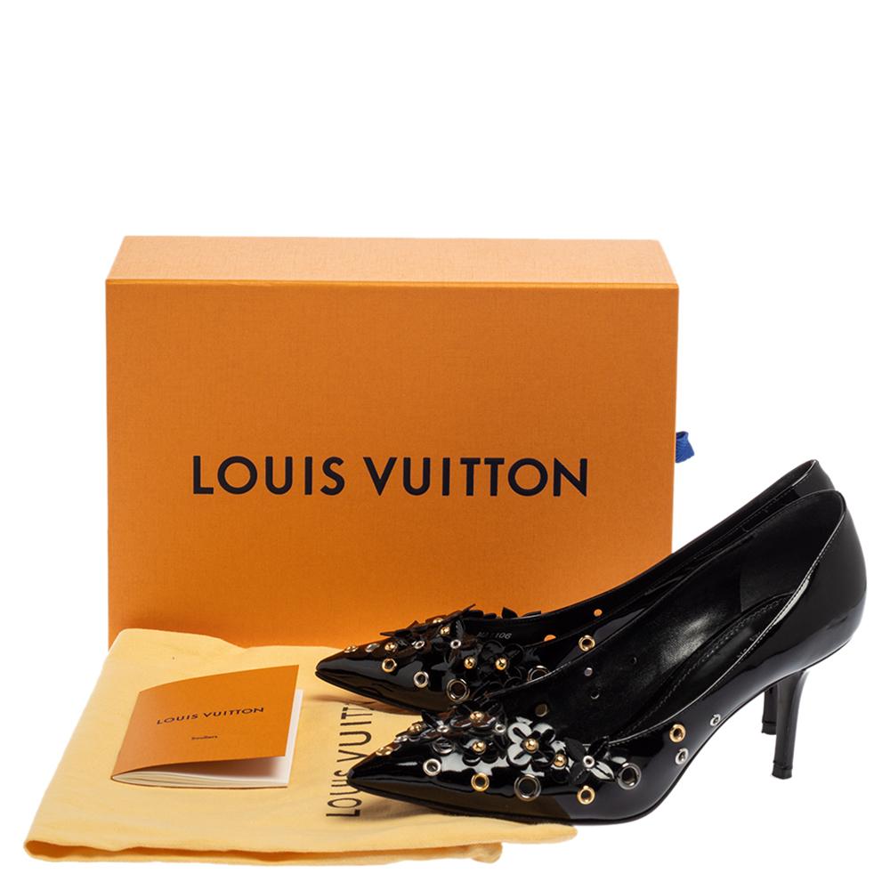 Louis Vuitton Black Patent Leather Applique Pointed Toe Pumps Size 38.5 4