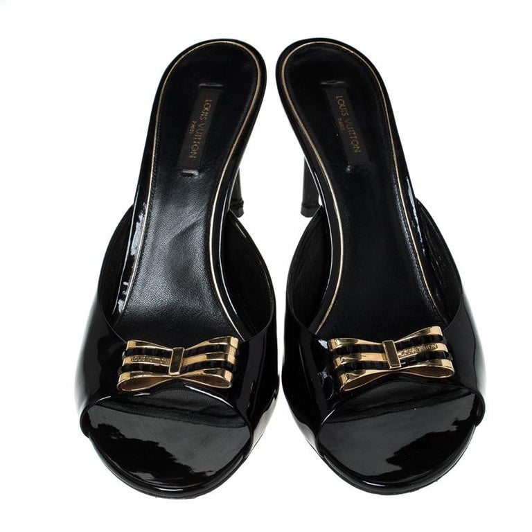 Louis Vuitton Black Patent Leather Bow Slides Sandals Size 39.5