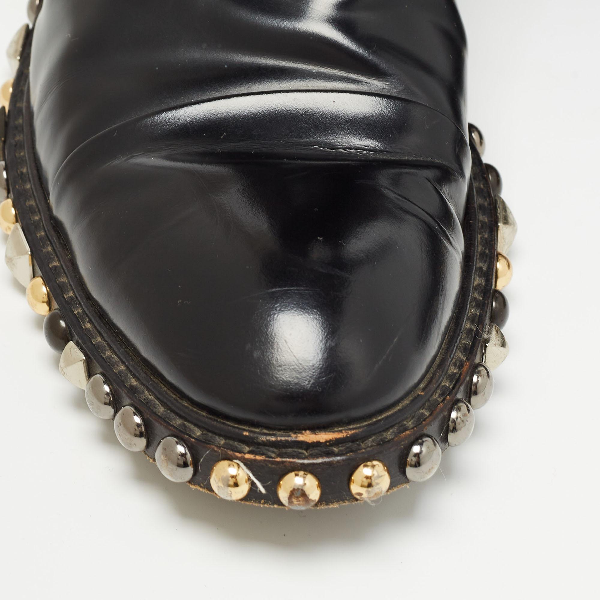 Louis Vuitton Black Patent Leather Embellished Ankle Boots Size 38.5 For Sale 3