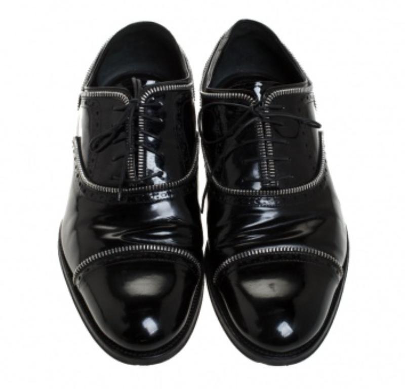 Louis vuitton Black Patent Leather Lace Up Oxfords Size 41.5 in vendita 2