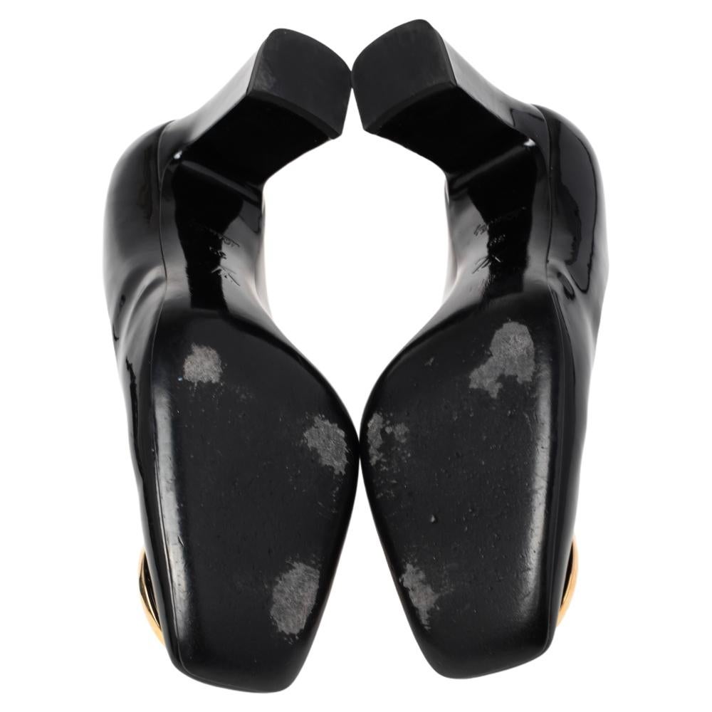 Louis Vuitton Black Patent Leather Madeleine Logo Block Heel Pumps Size 39 1