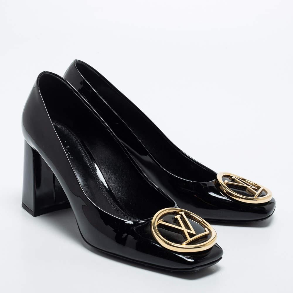 Louis Vuitton Black Patent Leather Madeleine Pumps Size 39 In Good Condition In Dubai, Al Qouz 2