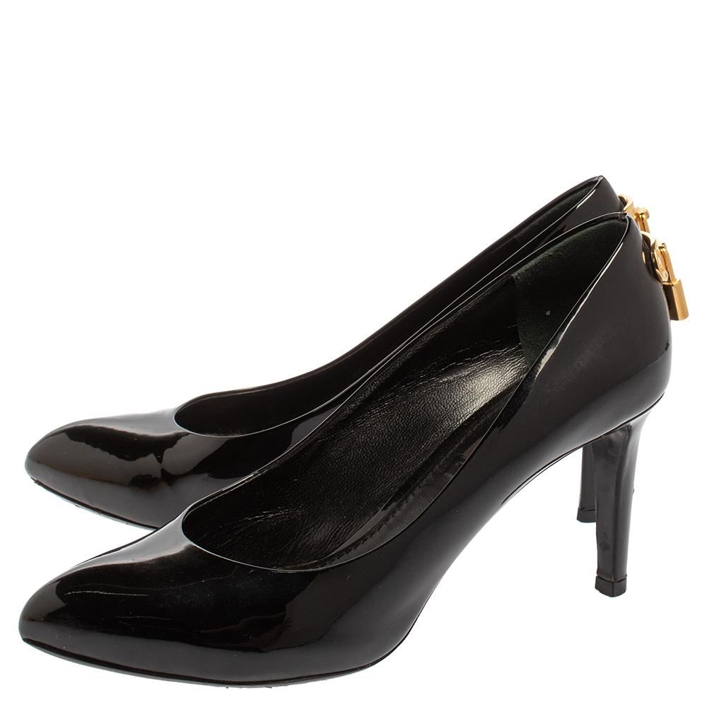 Louis Vuitton Black Patent Leather Oh Really! Pointed Toe Pumps Size 36 In Good Condition In Dubai, Al Qouz 2