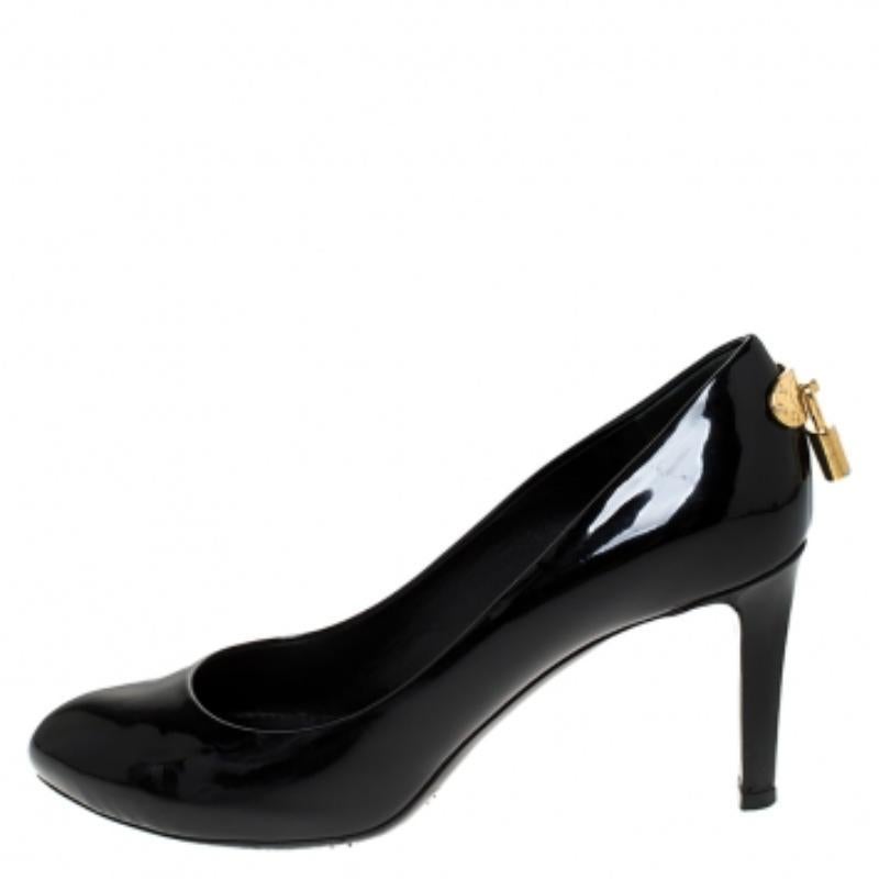 Louis Vuitton charol negro ¡Oh de verdad! Bombas Talla 36 en venta