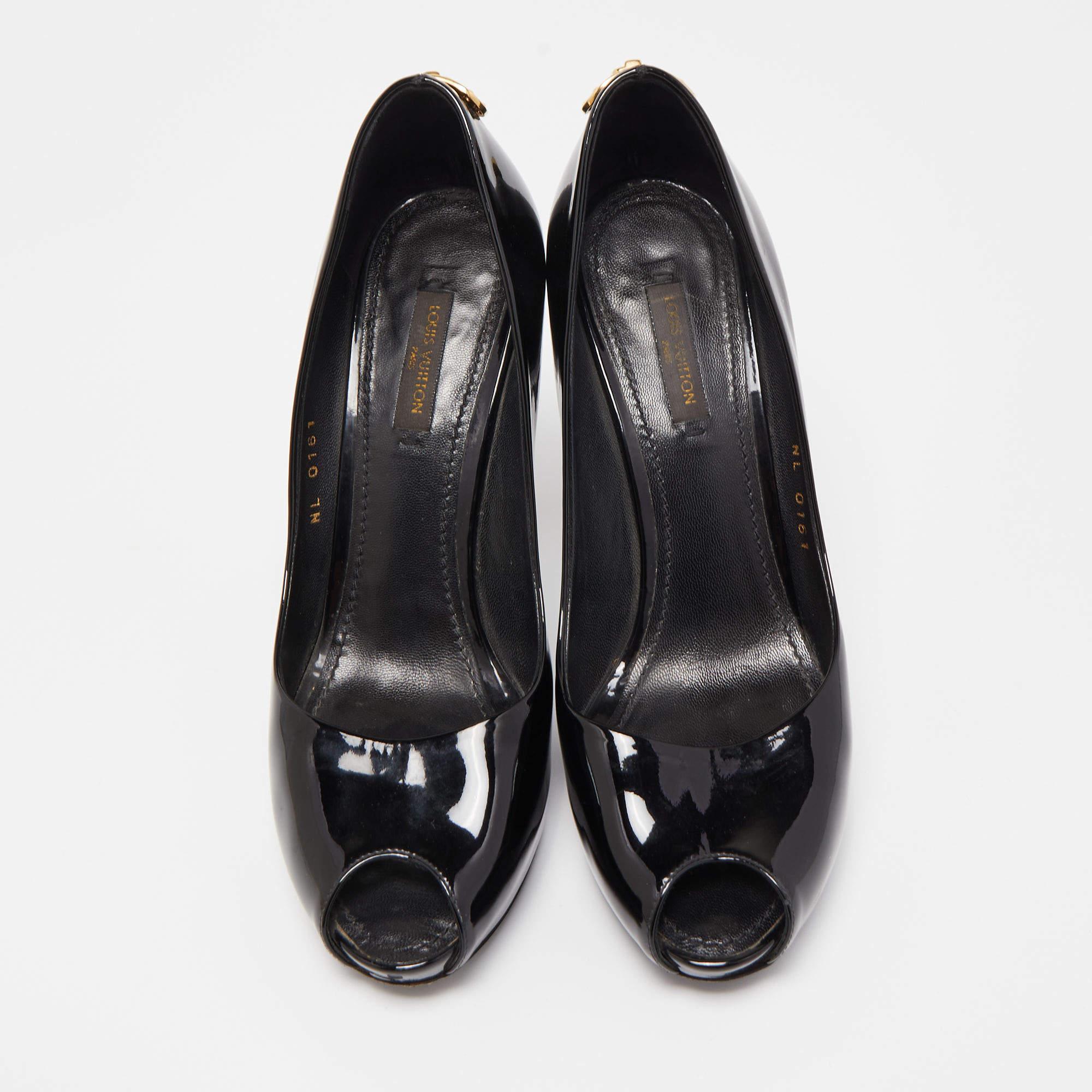 Women's Louis Vuitton Black Patent Leather Oh Really! Pumps Size 37 For Sale