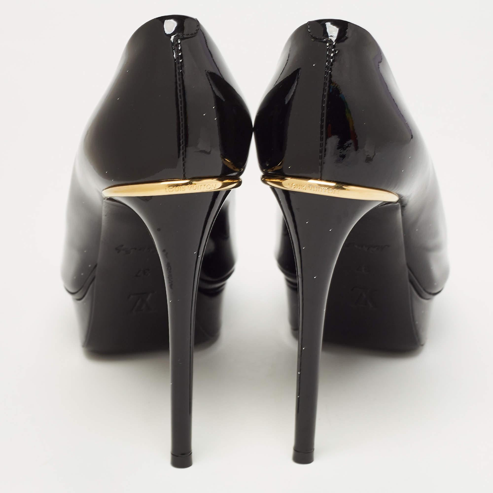 Louis Vuitton Black Patent Leather Peep Toe Platform Pumps Size 37 For Sale 4