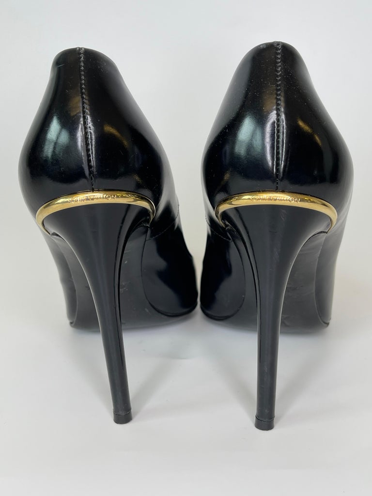 LOUIS VUITTON Patent Black Leather Heels Size 38 (U.S. 8) Pre-Owned