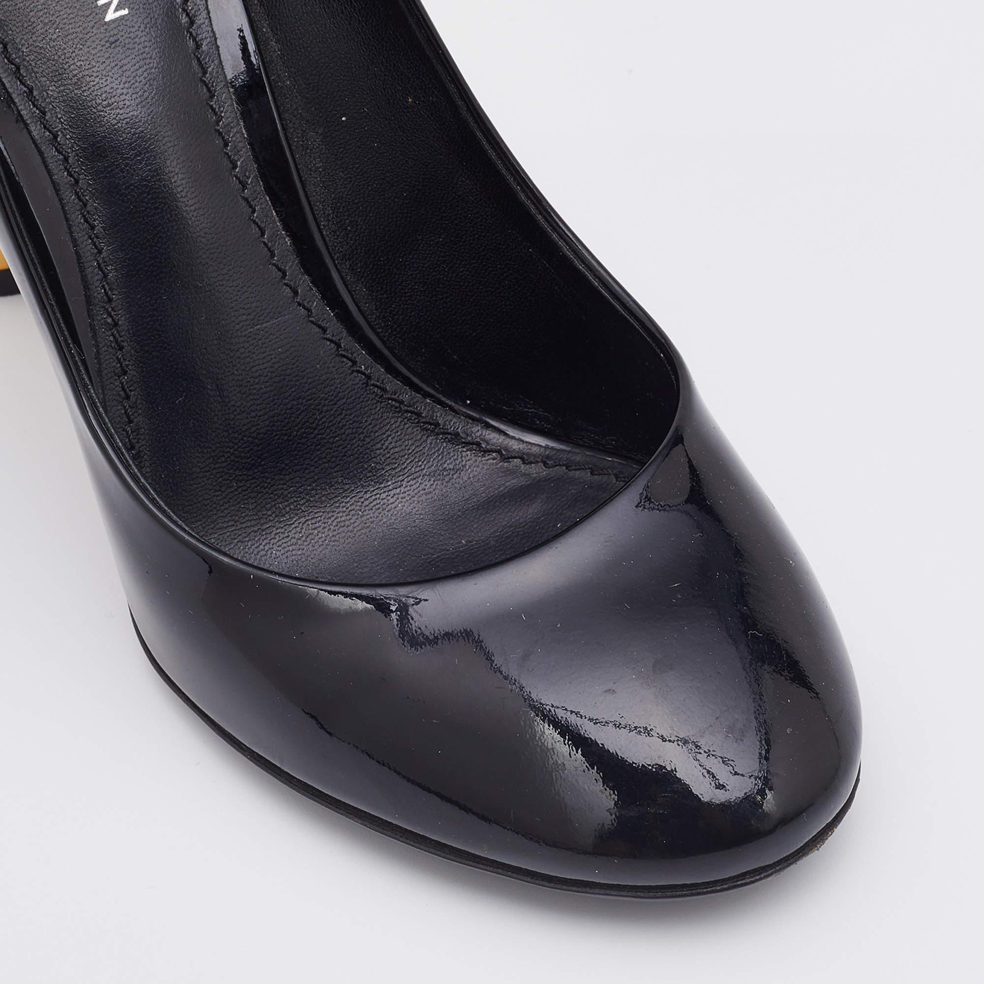 Louis Vuitton Black Patent Leather Round Toe Block Heel Pumps Size 36 For Sale 1