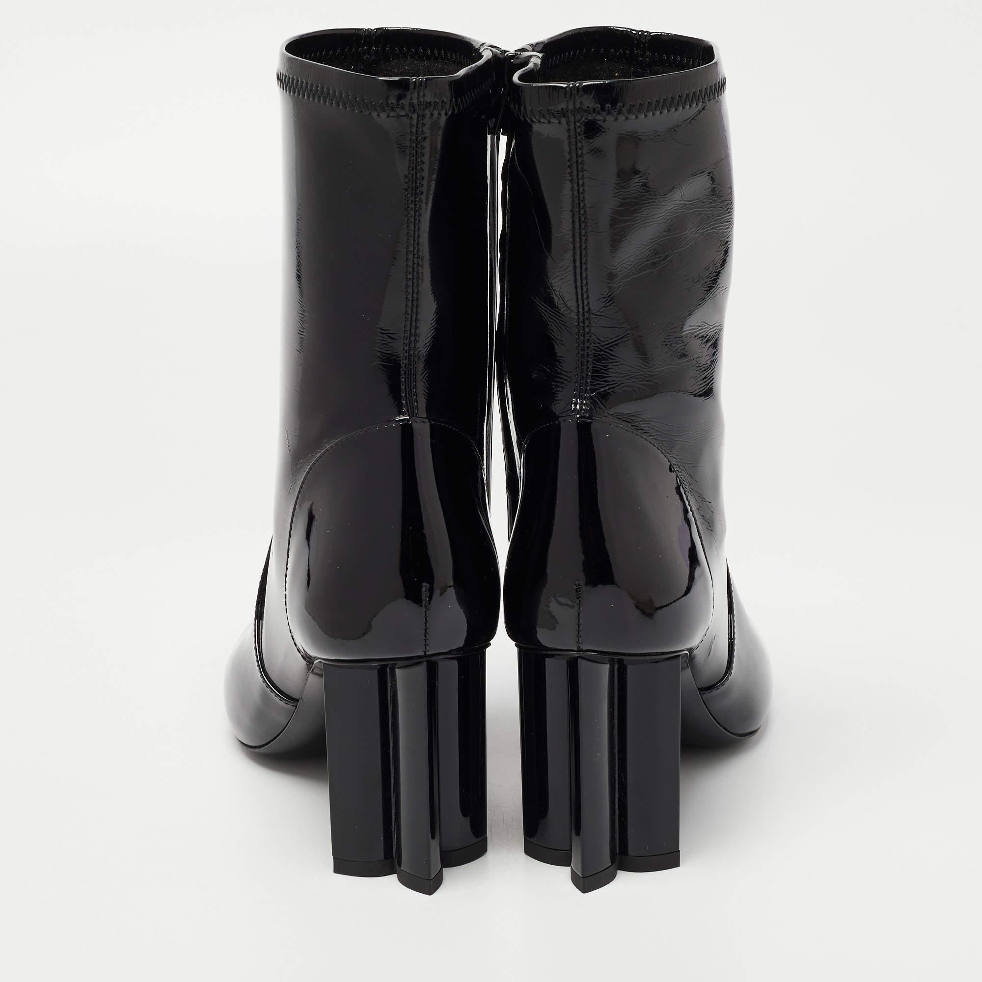 Louis Vuitton Black Patent Leather Silhouette Ankle Boots Size 35 In New Condition In Dubai, Al Qouz 2