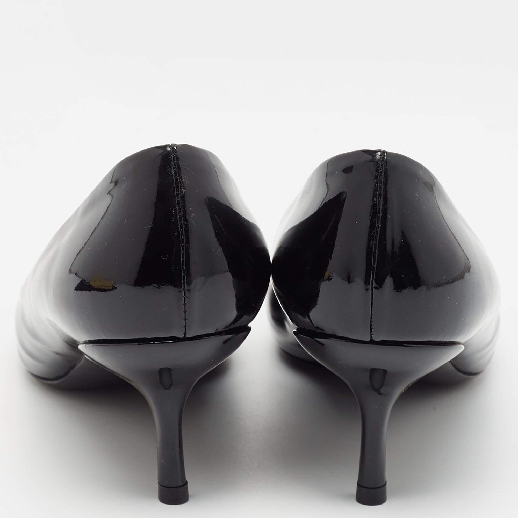Louis Vuitton Black Patent Leather Studded Bernice Pumps Size 37.5 For Sale 1