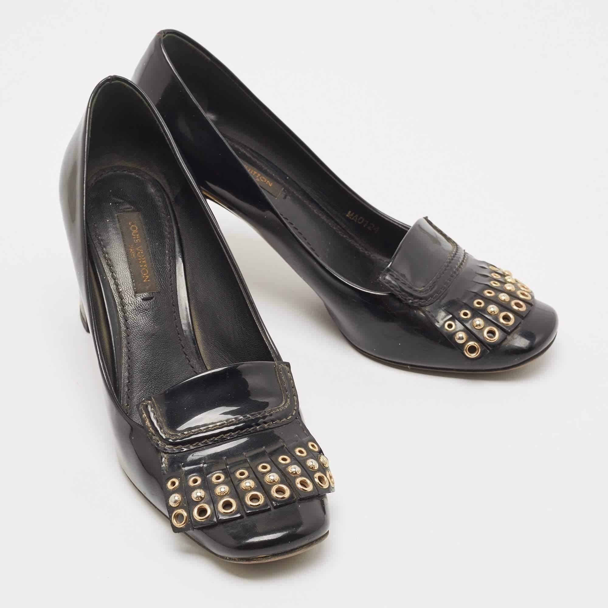 Women's Louis Vuitton Black Patent Leather Studded Fringe Pumps Size 37.5 For Sale