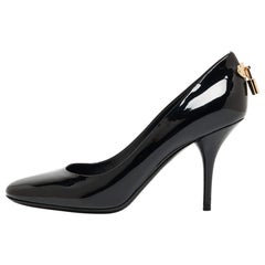 Louis Vuitton Black Patent Lock It Pumps Size 38