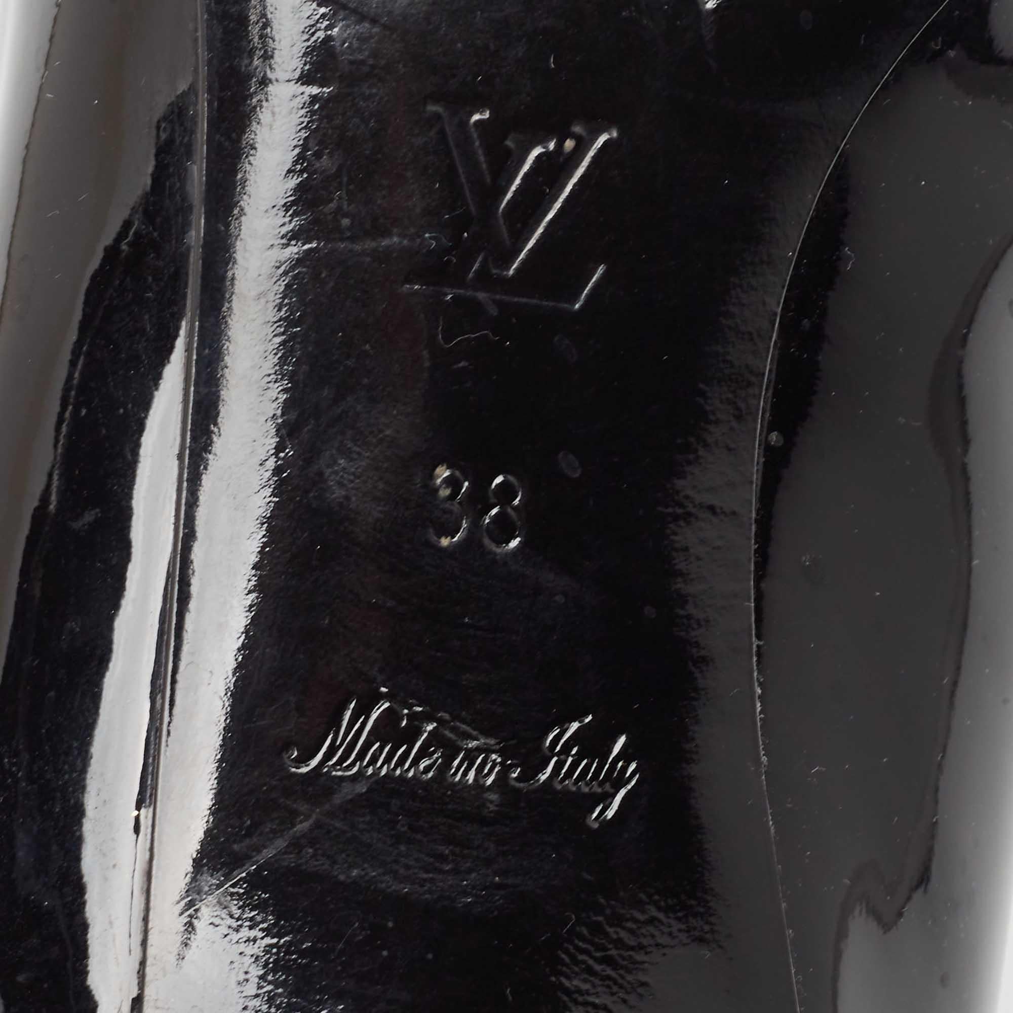 Louis Vuitton Madeleine Pumps aus schwarzem Lackleder Größe 38 im Angebot 4