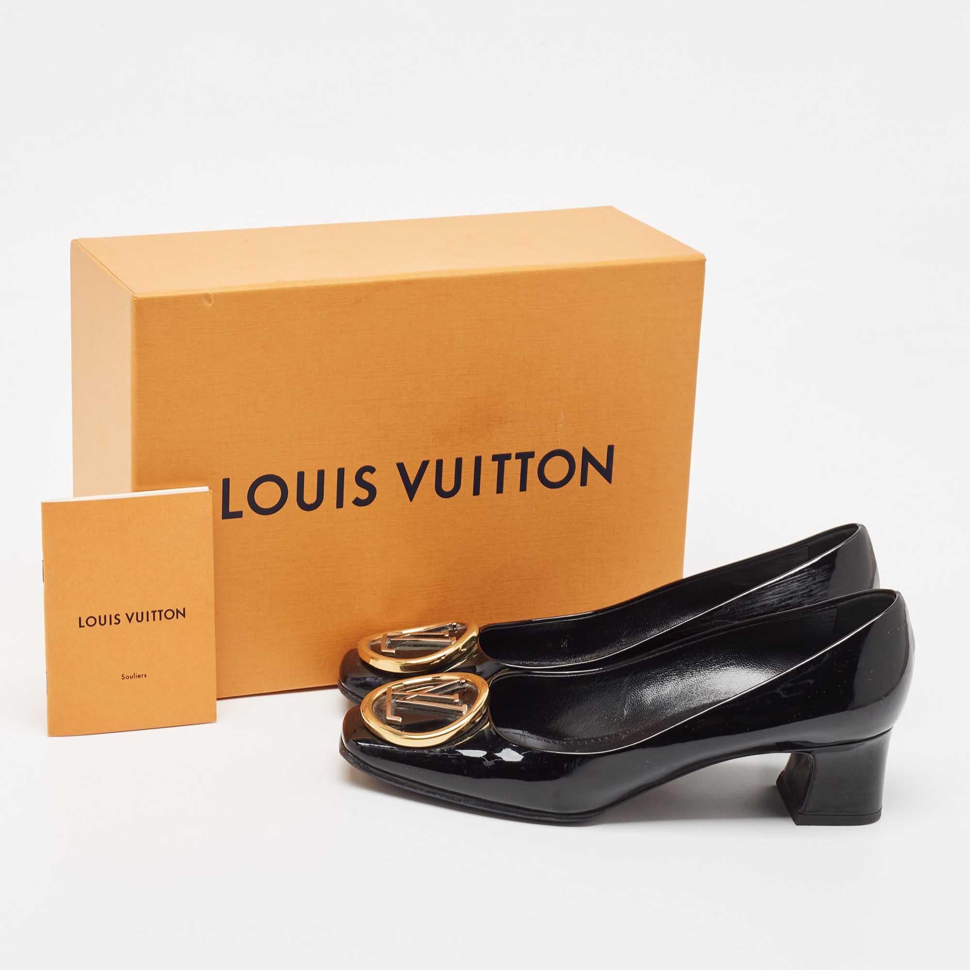 Louis Vuitton Madeleine Pumps aus schwarzem Lackleder Größe 38 im Angebot 5