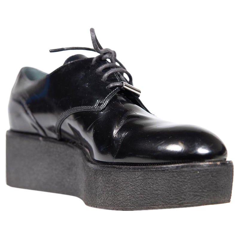 Louis Vuitton Oxfords noirs à plateforme, taille IT 38,5