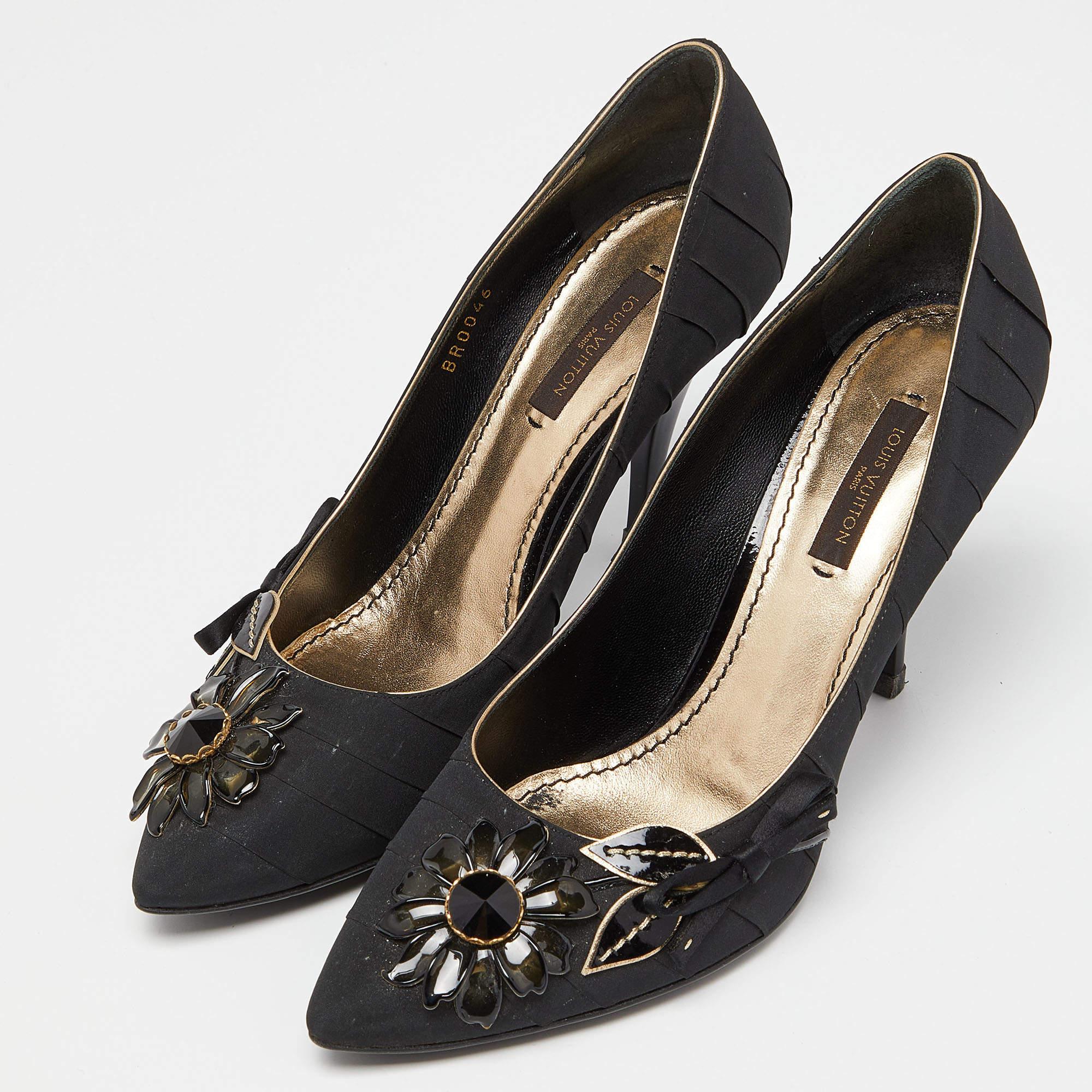 Louis Vuitton Black Pleated Satin Pointed Flower Embellished Pumps Size 37.5 For Sale 1