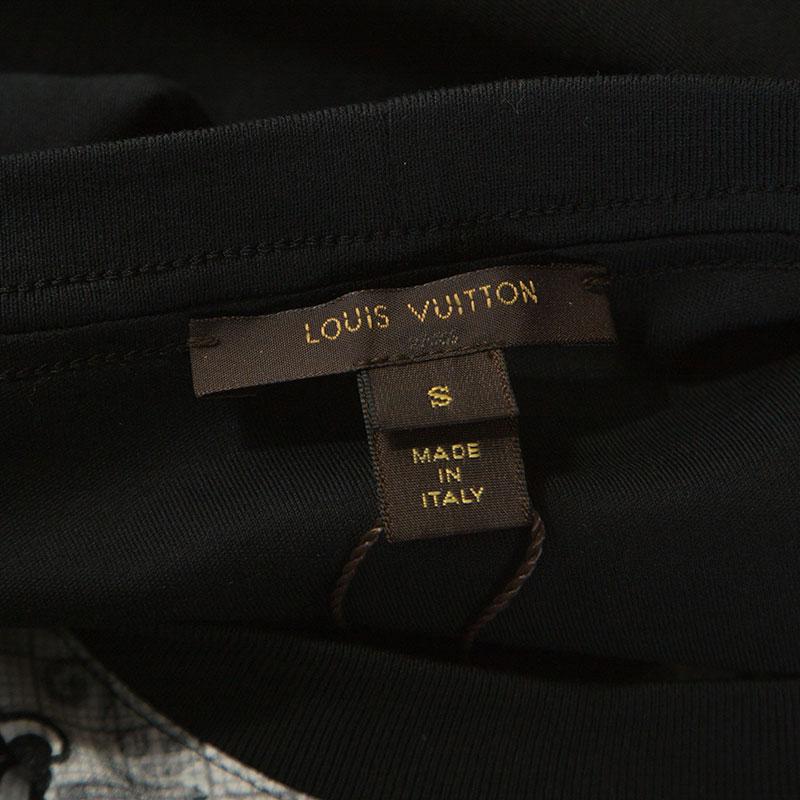 Louis Vuitton Black Printed Silk Crew Neck T-Shirt S In Good Condition In Dubai, Al Qouz 2