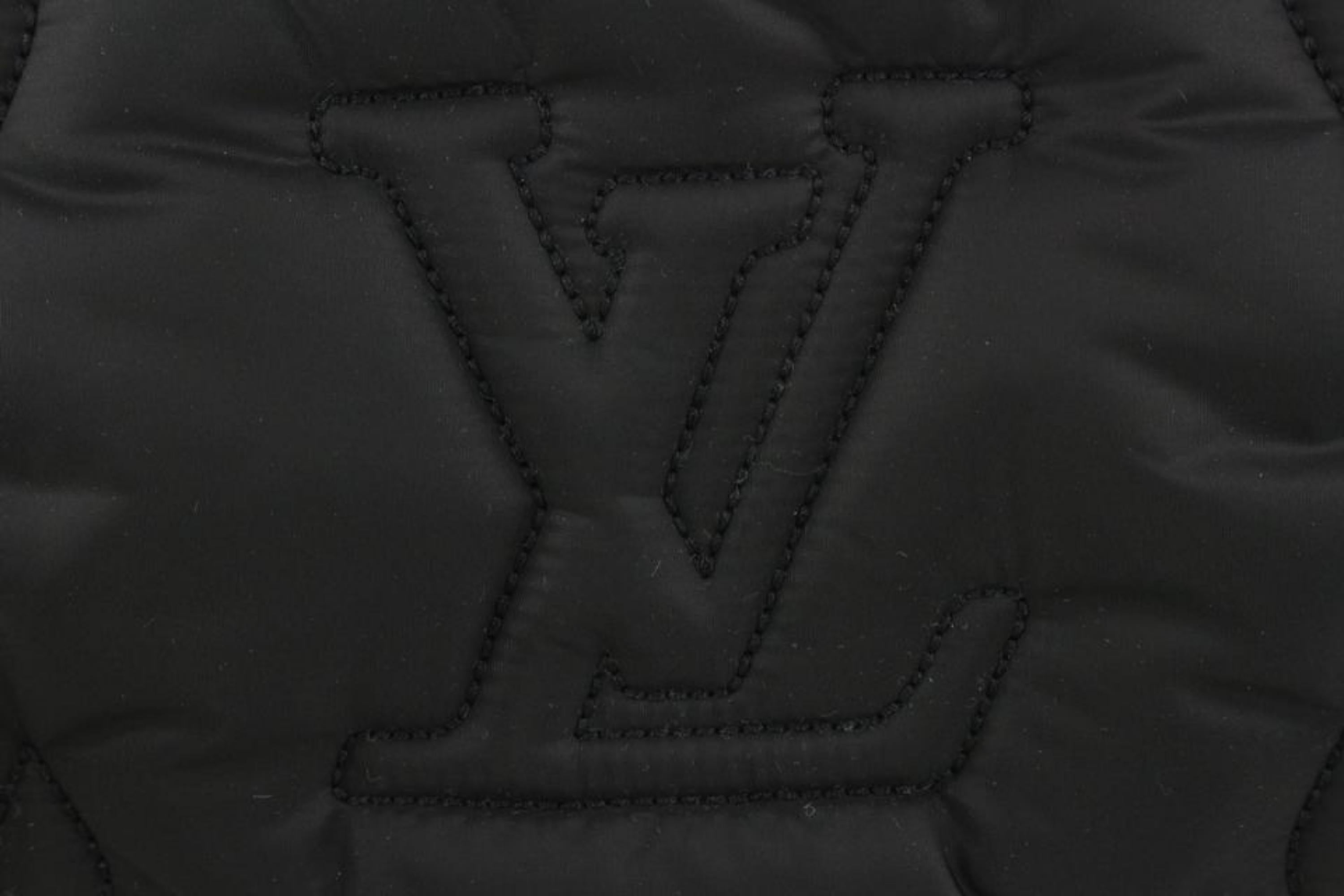 Louis Vuitton Black Puffer Monogram Pillow Multi Pochette Maxi 111lv1 1