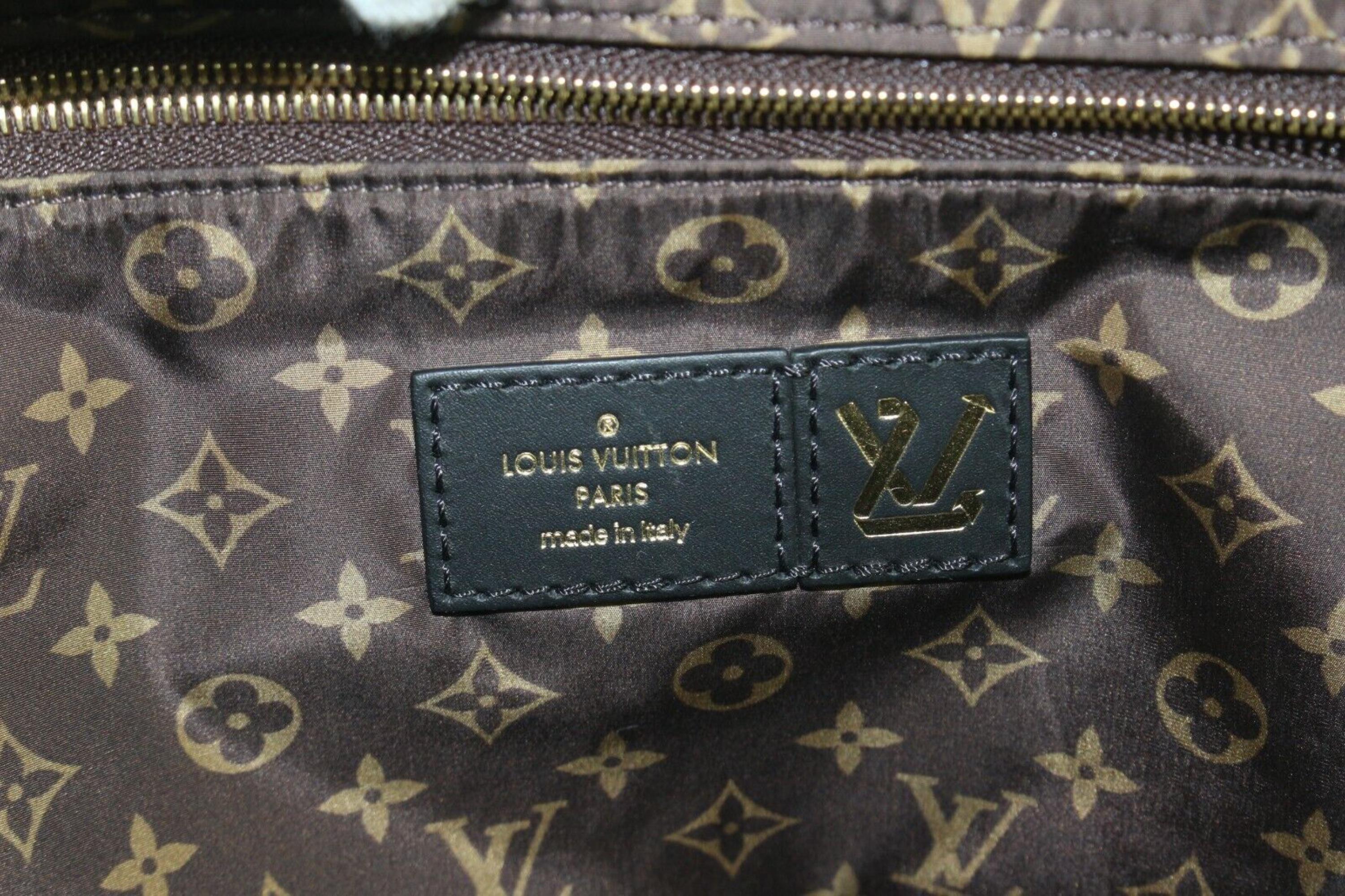 Louis Vuitton Econyl Onthego GM Pillow Black Bag Puffer Giant Flower  Monogram