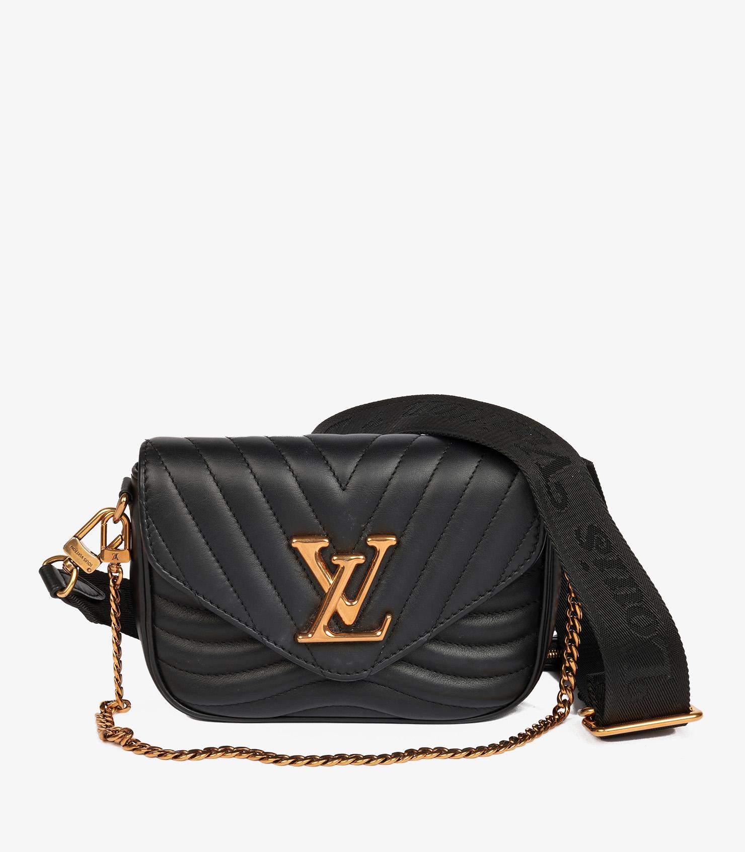 Louis Vuitton Black Quilted Calfskin Leather New Wave Multi Pochette

Product Details
Xupes Ref: HB5740
Brand: Louis Vuitton
Model: New Wave Multi Pochette
Type: Shoulder, Crossbody
Age: 2023
RRP: £2,150
Accompanied By: Louis Vuitton Dust Bag, Box,
