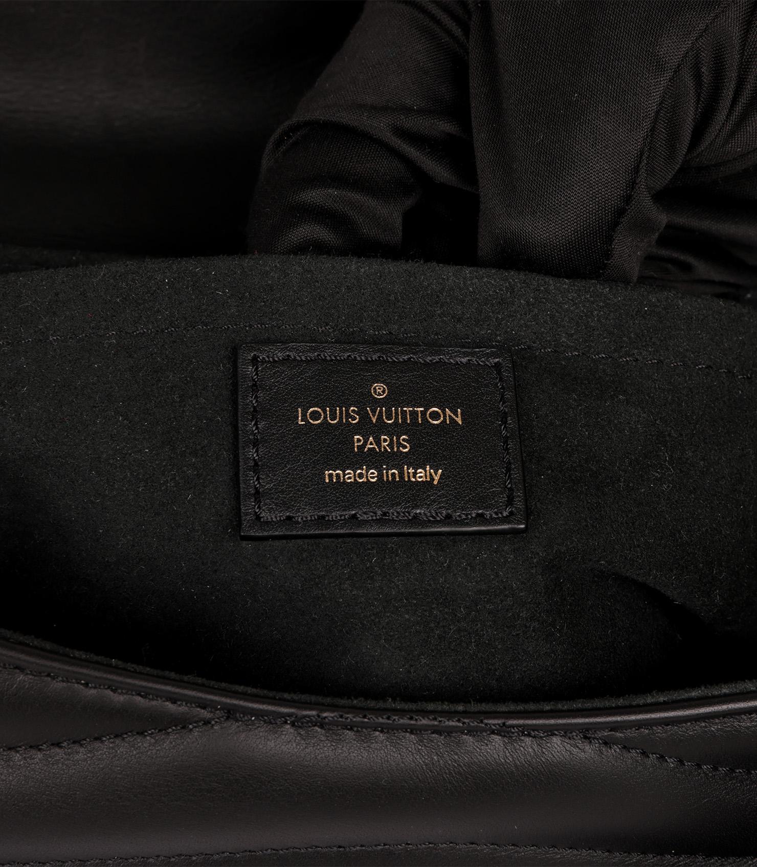 Louis Vuitton Schwarzes gestepptes Kalbsleder Patches New Wave Chain MM im Angebot 5