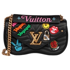 Louis Vuitton Cuir de veau matelassé noir Patchs Chaîne New Wave MM