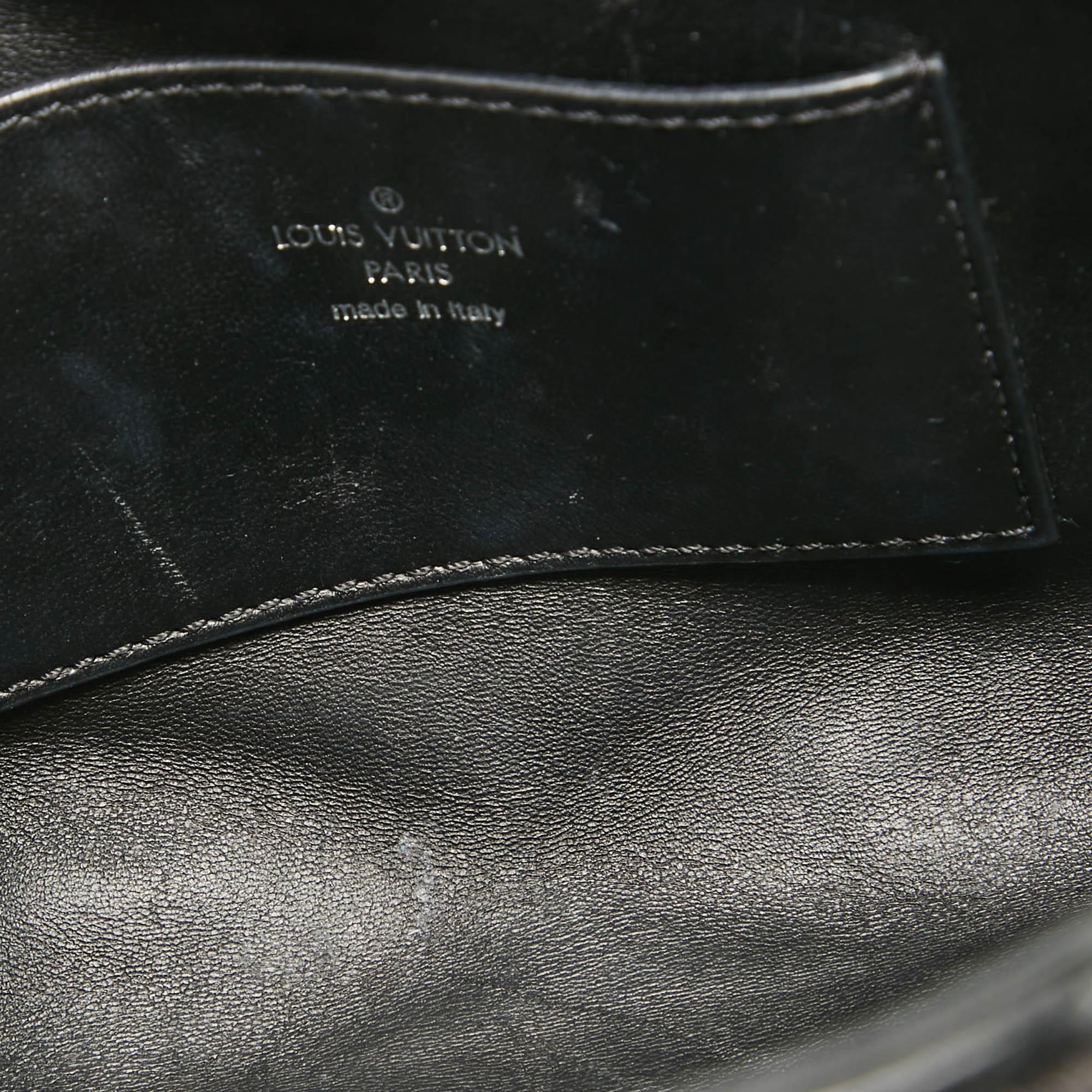 Louis Vuitton Schwarzes gestepptes Leder GO-14 Malletage MM Tasche im Angebot 7