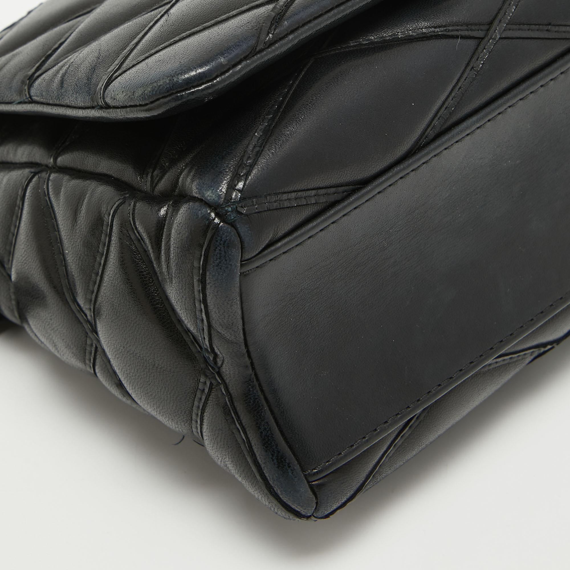 Louis Vuitton Schwarzes gestepptes Leder GO-14 Malletage MM Tasche im Angebot 15