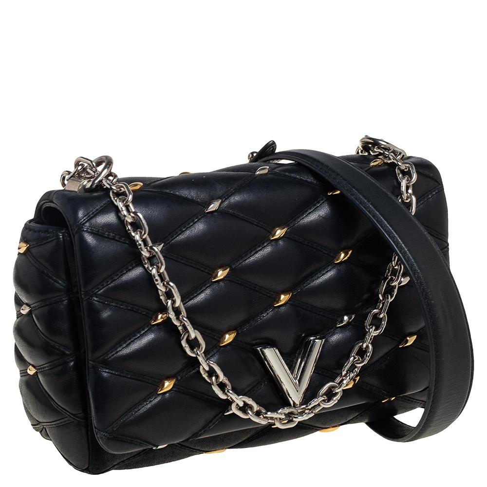 Louis Vuitton Schwarz Gestepptes Nietenleder GO-14 Malletage PM Tasche im Zustand „Gut“ in Dubai, Al Qouz 2