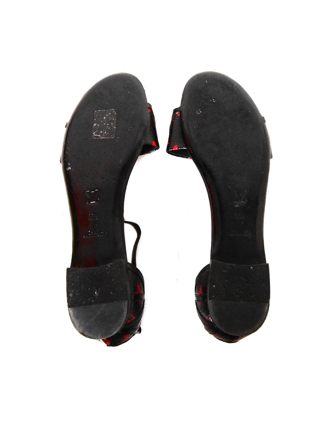 Women's or Men's Louis Vuitton Black Red Canvas Leather Infrarouge Monogram T-Strap Sandals sz 38