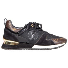 Louis Vuitton Black Run Away Monogram Trainers Size IT 39