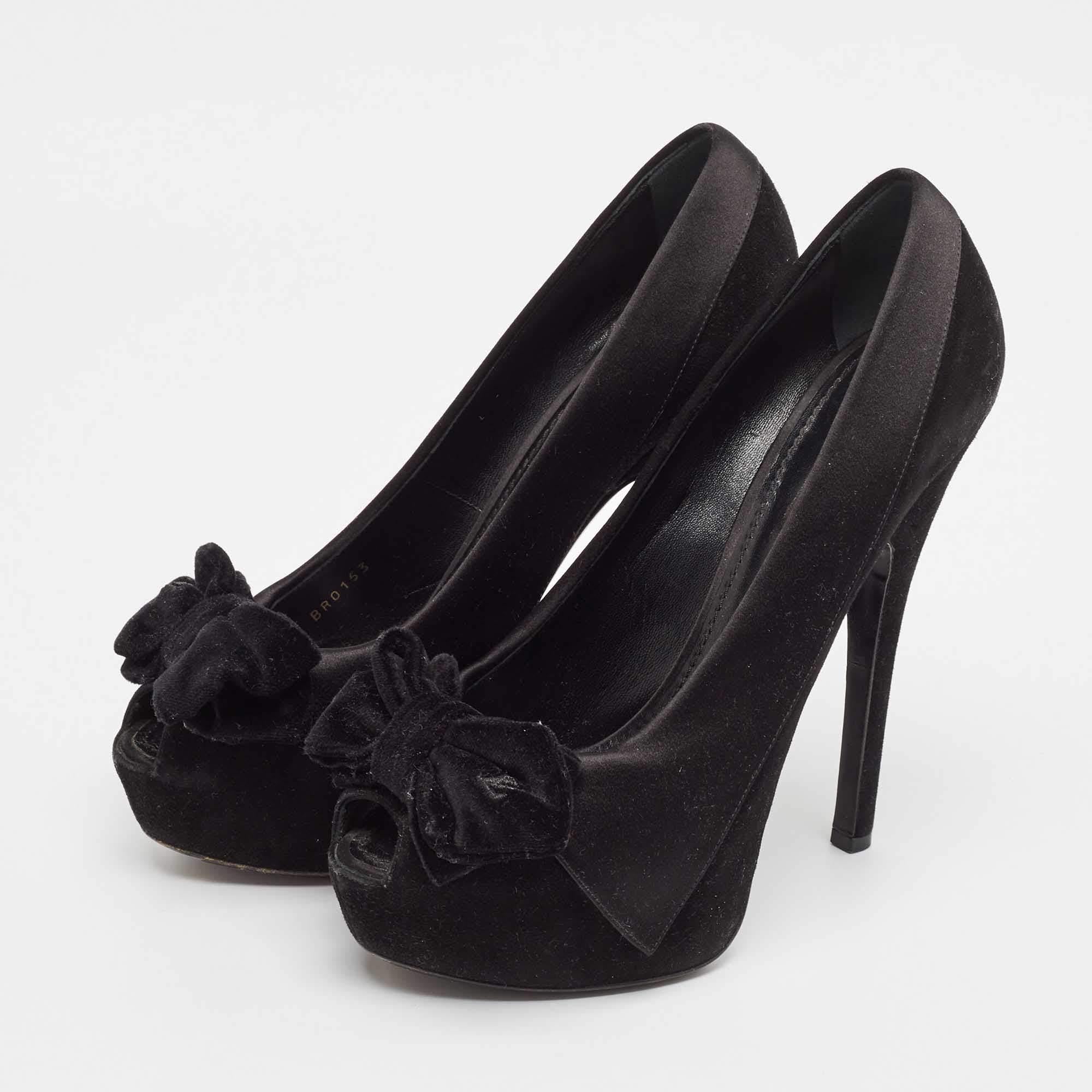 Make a chic style statement with these designer pumps. They showcase sturdy heels and durable soles perfect for your fashionable outings