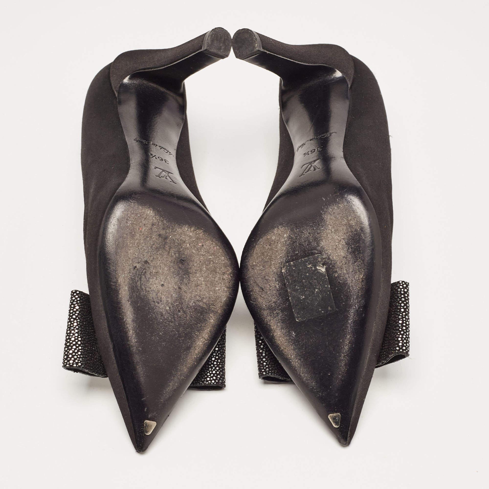 Louis Vuitton Black Satin Bow Pointed Toe Pumps Size 36.5 For Sale 4