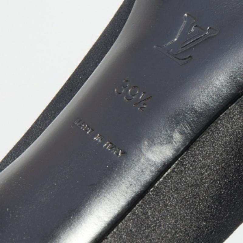 Louis Vuitton Black Satin Crystal Embellished Square Toe Pumps Size 39.5 For Sale 5
