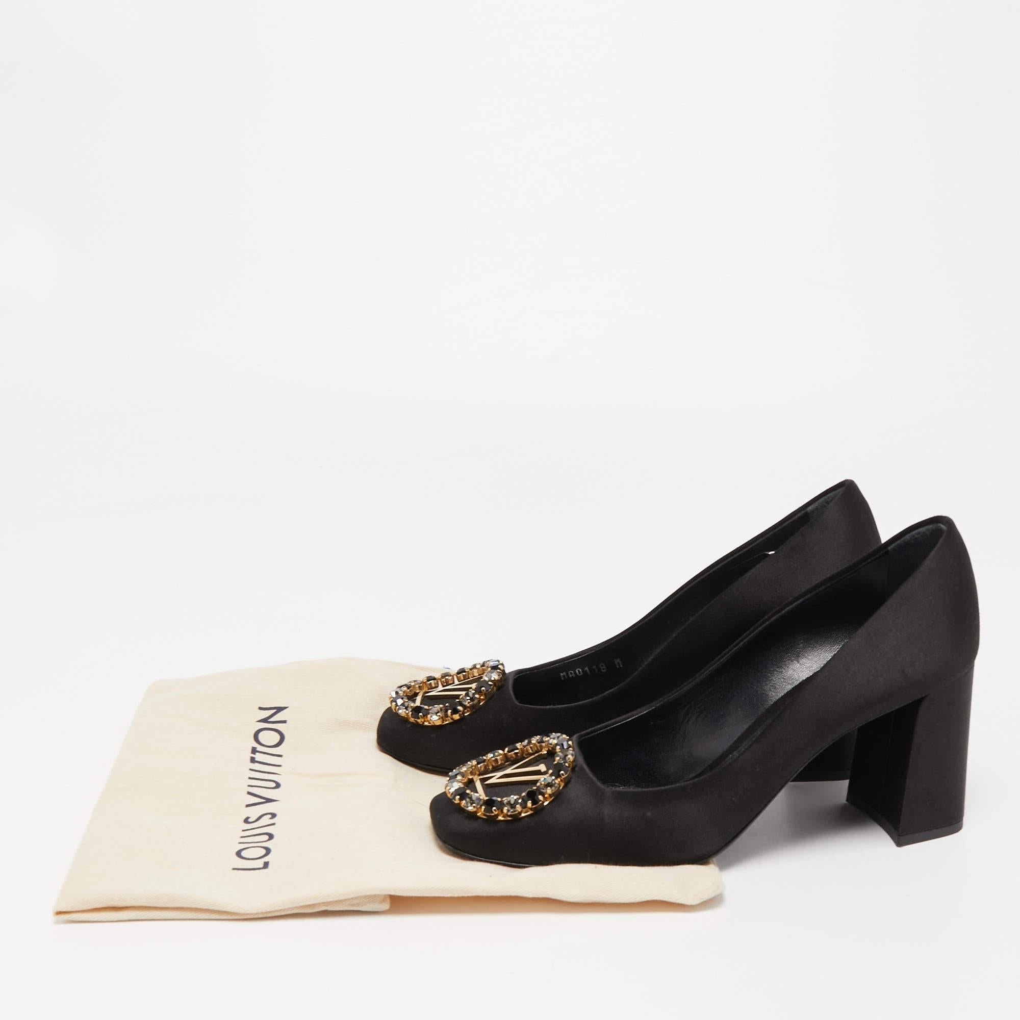 Louis Vuitton Black Satin Madeleine Pumps Size 37.5 2