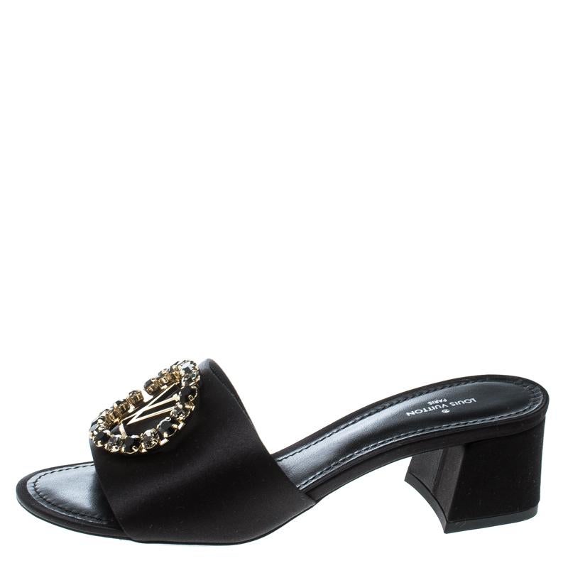 Louis Vuitton Black Satin Madeleine Slide Mule Sandals Size 37.5 In New Condition In Dubai, Al Qouz 2