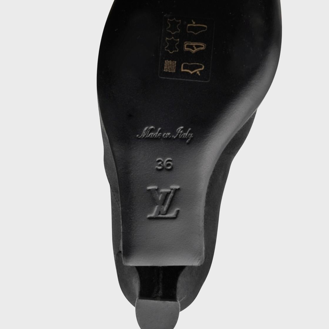 Louis Vuitton - Décolleté con plateau in raso nero di Marc Jacobs, A/I 2008 in vendita 1