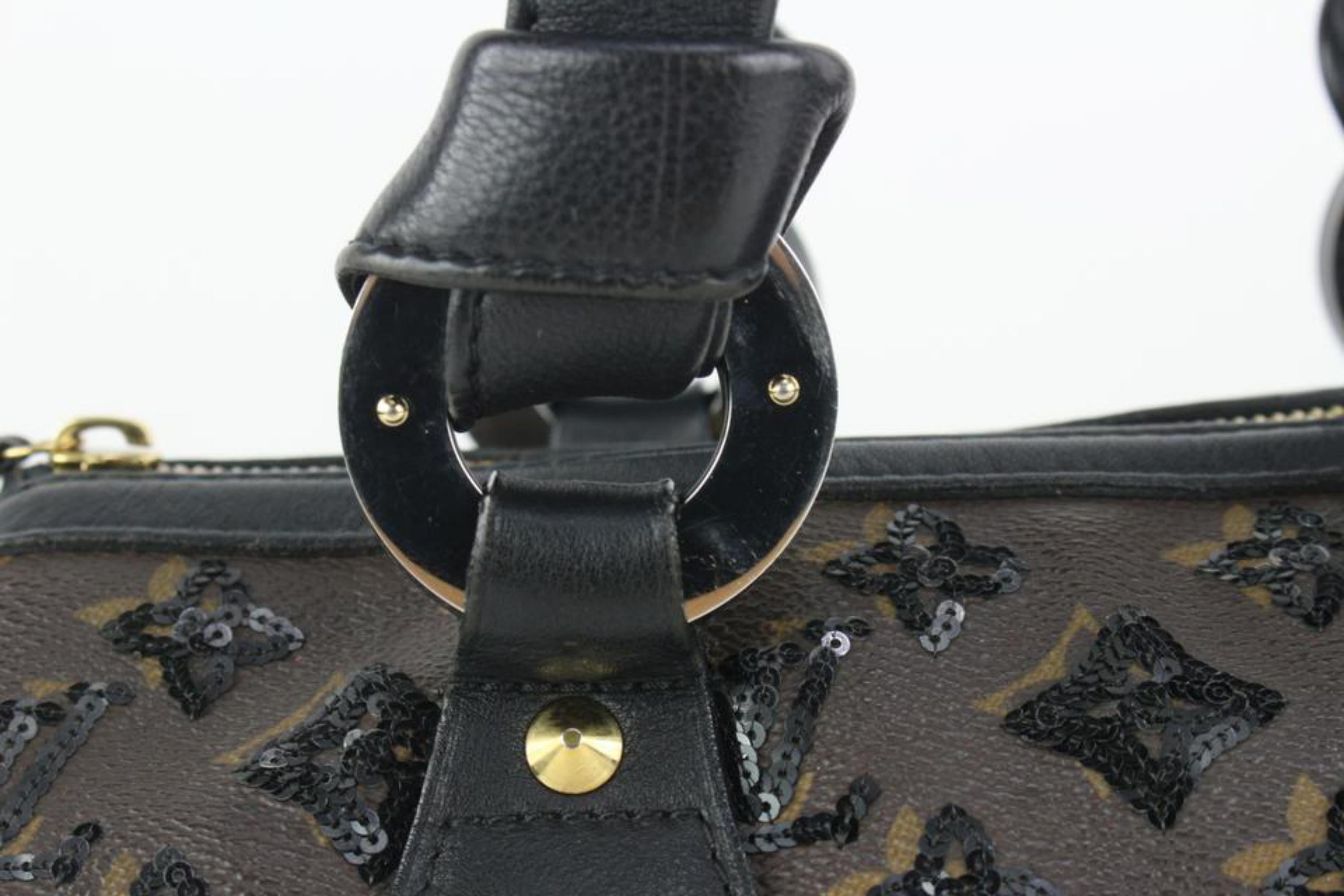 Louis Vuitton Black Sequin Monogram Eclipse Speedy 30 114lv55 In Good Condition For Sale In Dix hills, NY