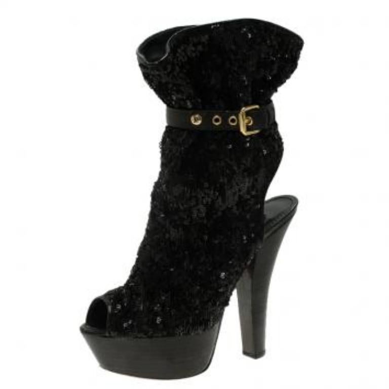 Louis Vuitton - Bottines à bout ouvert en cuir et sequins noirs, taille 37 en vente 6