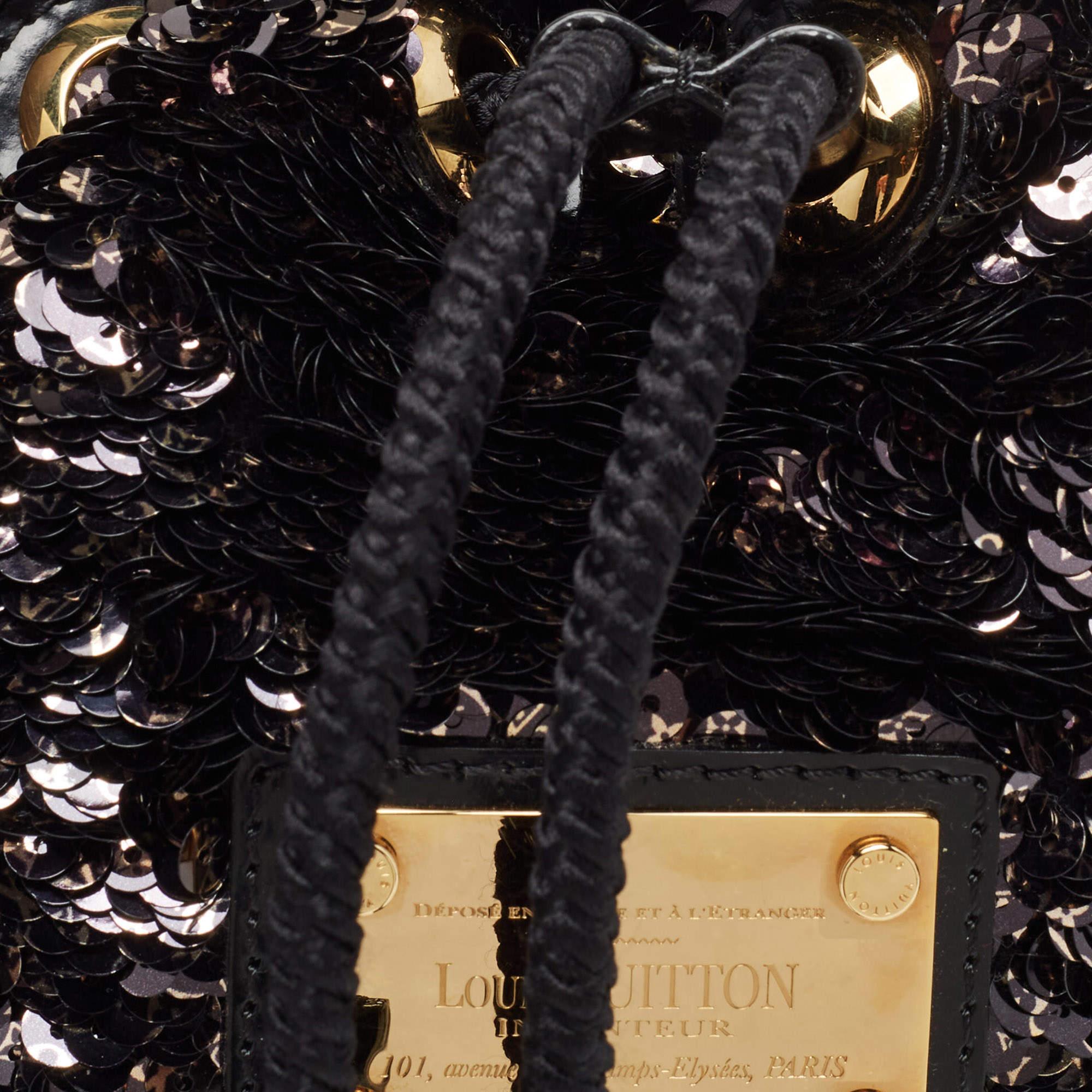 Louis Vuitton Schwarze Mini Limited Edition Noe Rokoko-Tasche mit Pailletten Mini im Angebot 9