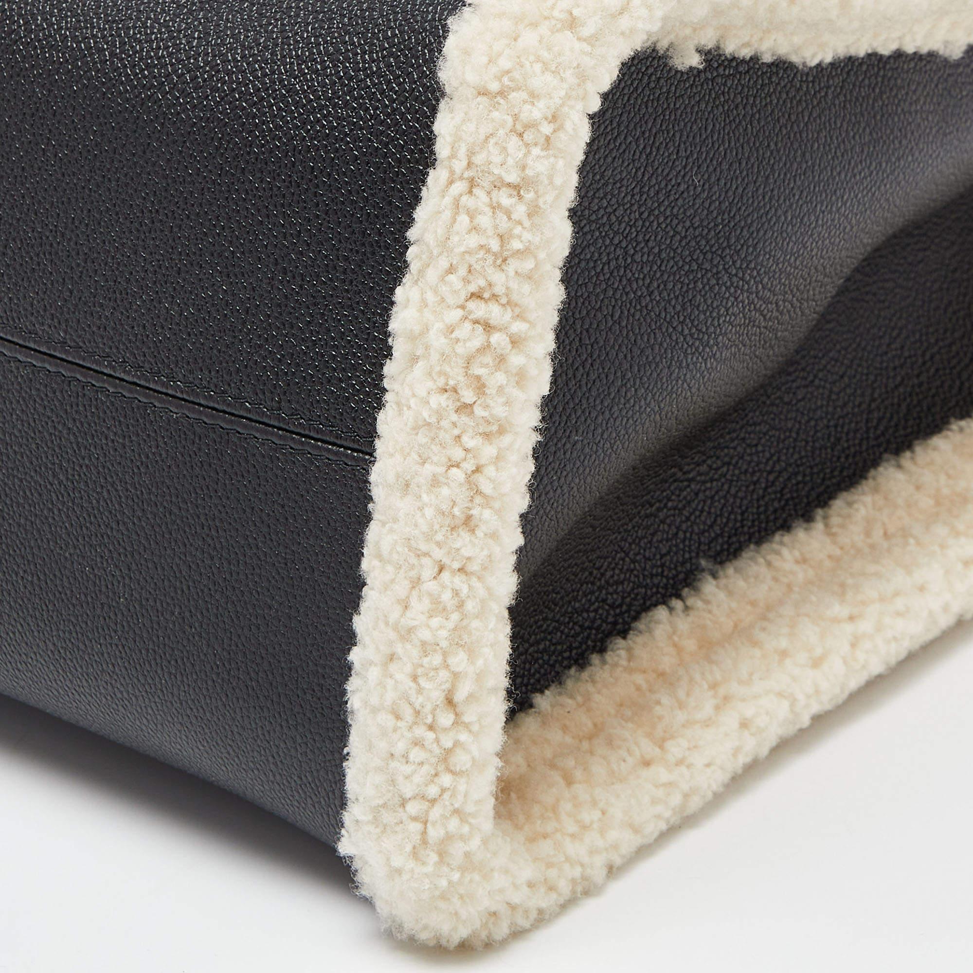 Louis Vuitton Black Shearling Monogram OnTheGo GM Bag For Sale 1