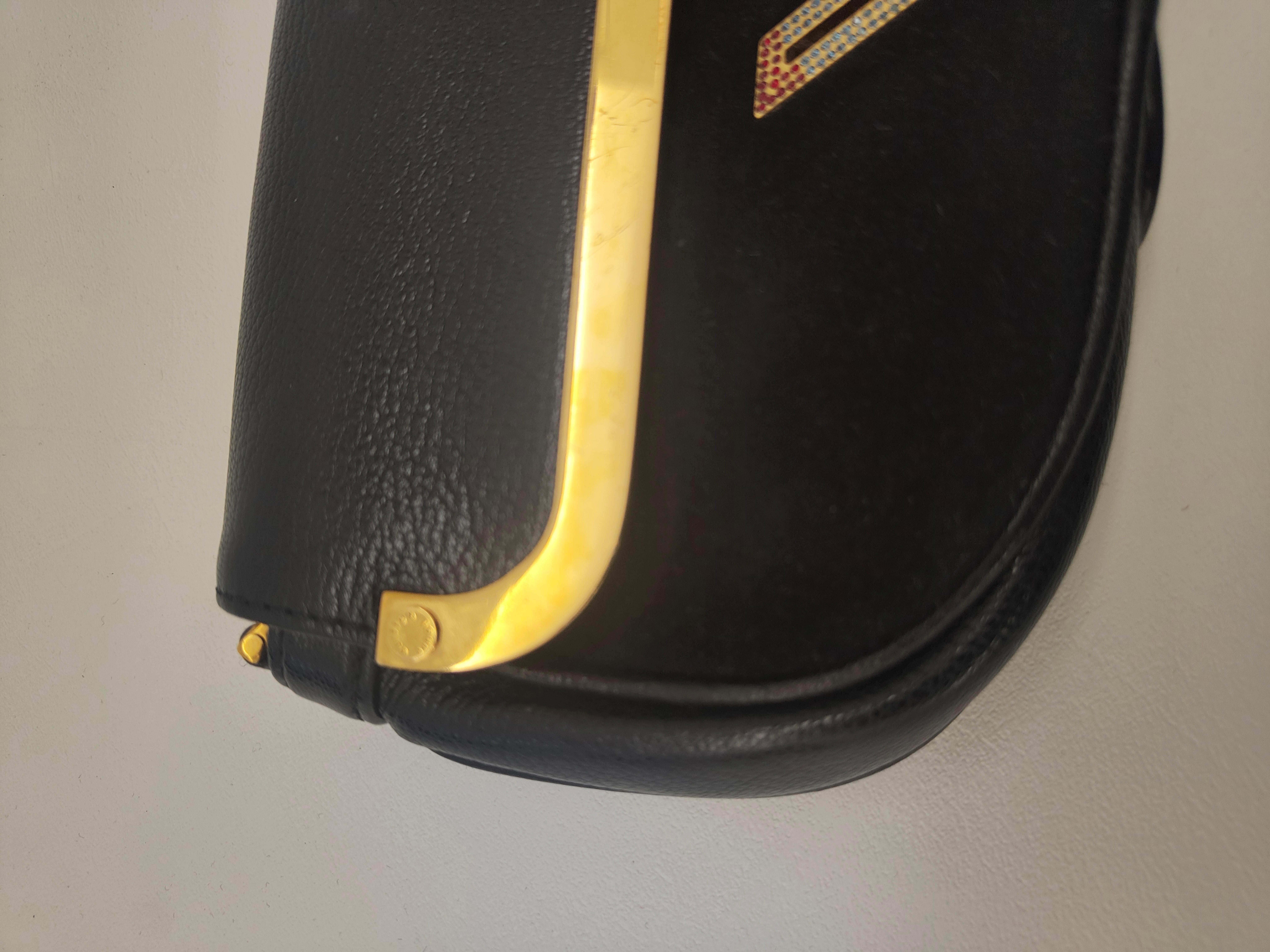 Louis Vuitton black shoulder bag pochette In Excellent Condition For Sale In Capri, IT
